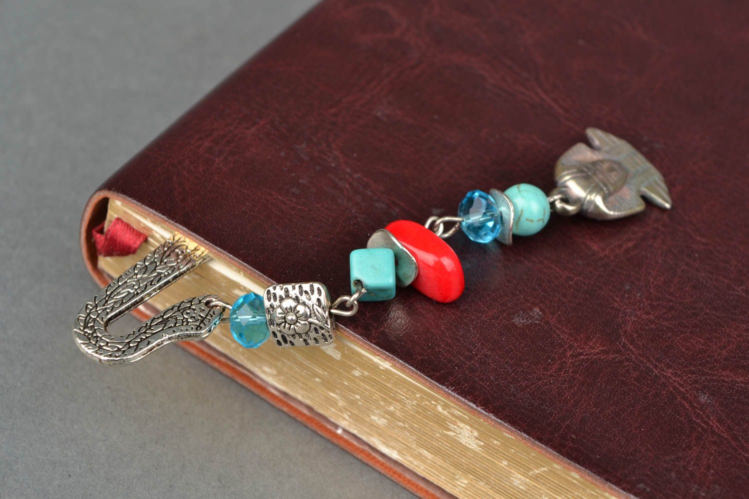 Metal bookmark with turquoise and coral photo 3
