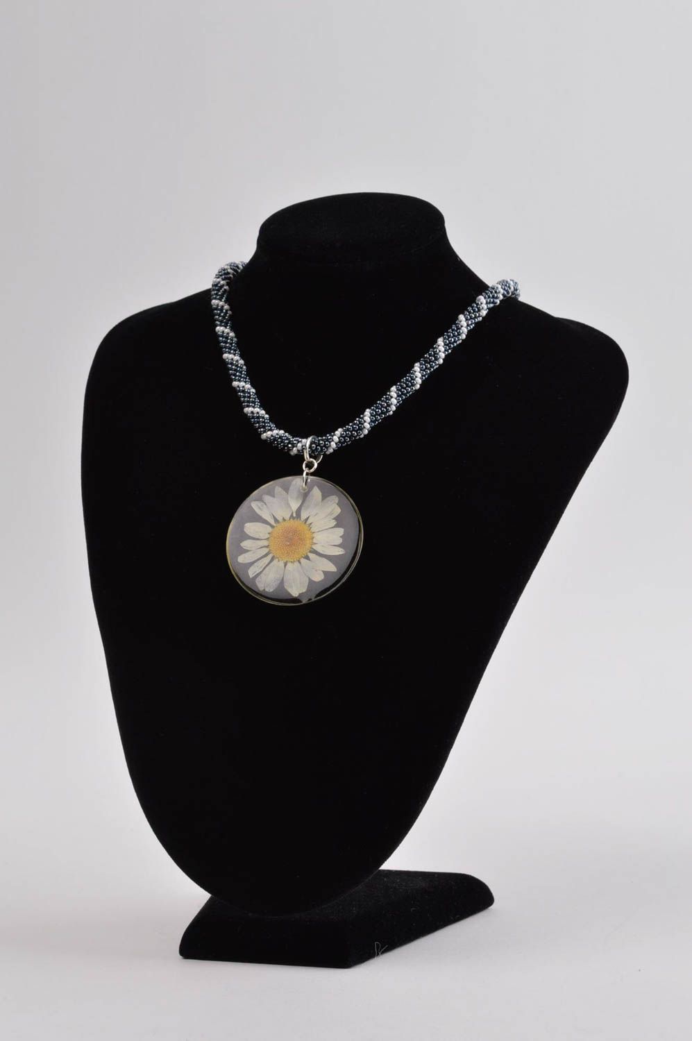 Beautiful handmade botanical pendant necklace design accessories for girls photo 1