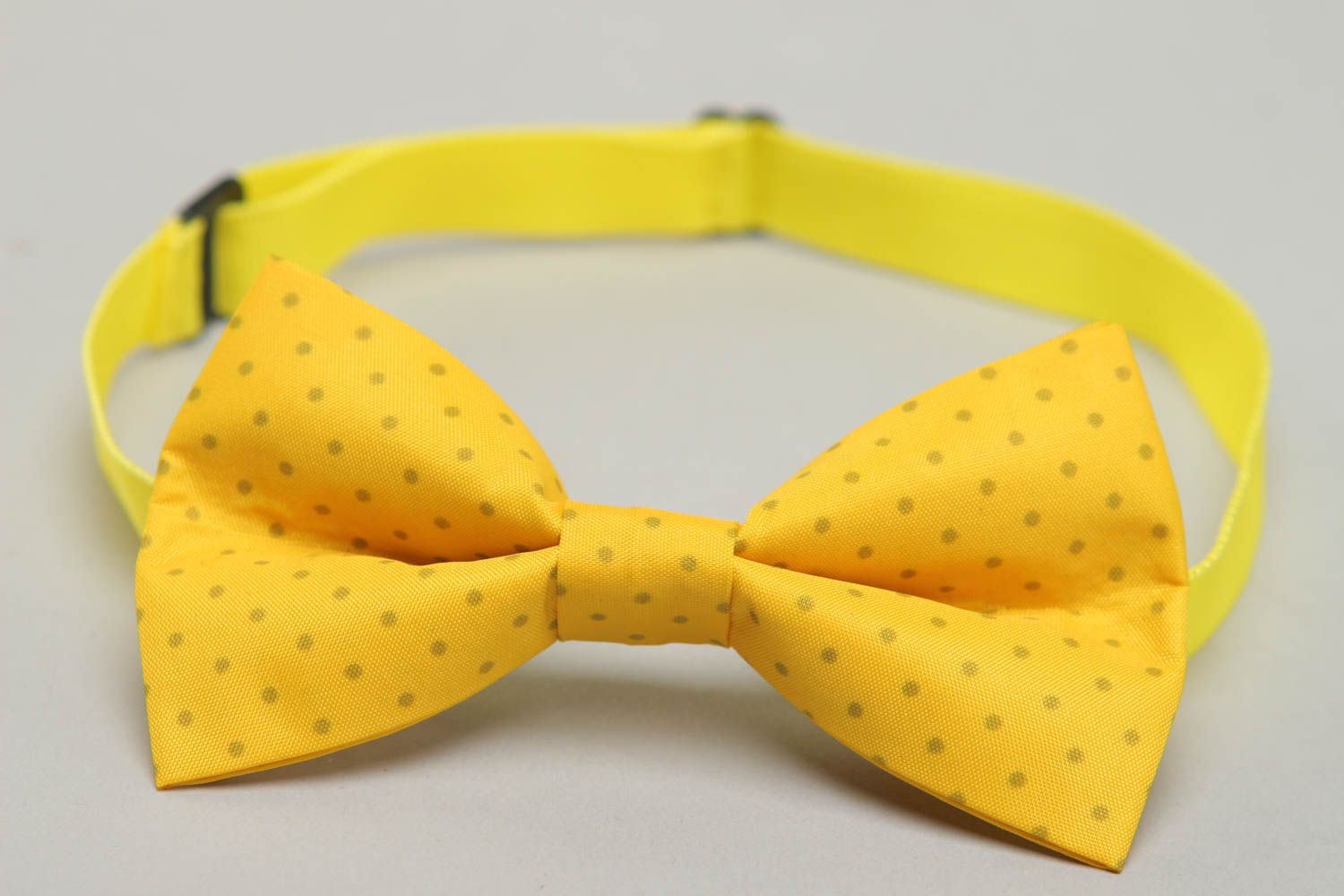 Polka dot yellow cotton fabric bow tie photo 2