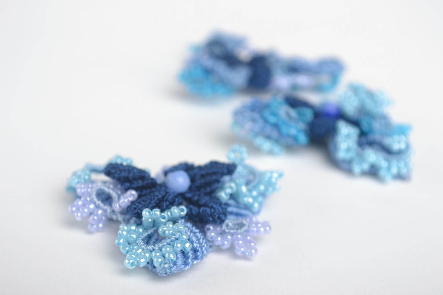 Украшения ручной работы броши цветы плетеные броши 3 штуки в виде синих цветов фото 4