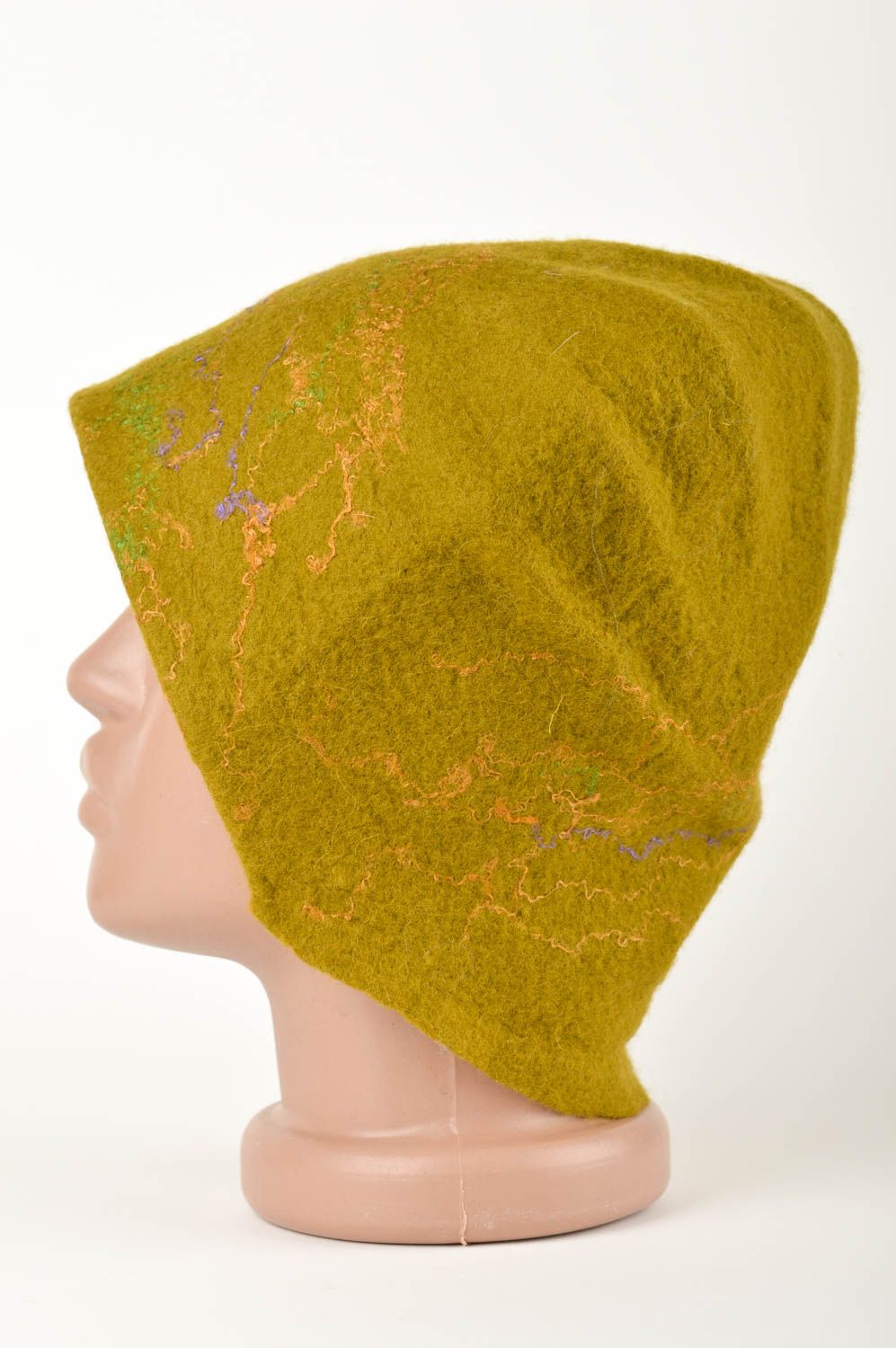 Bonnet laine fait main Chapeau chaud couleur olive feutrage Vêtement femme photo 3