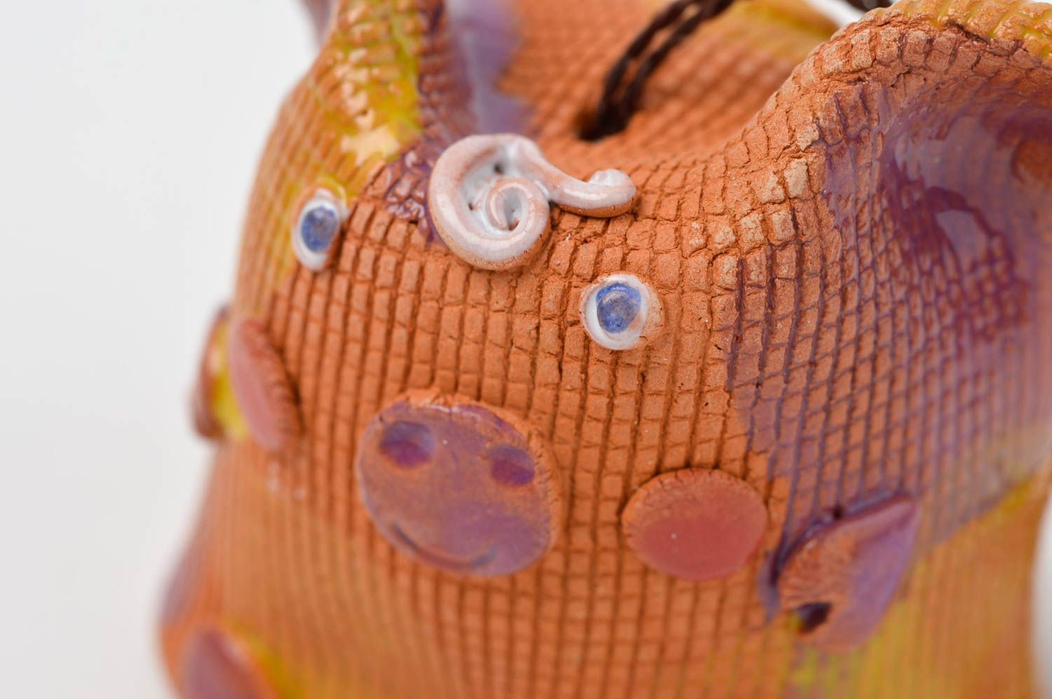 Cloche sonnette faite main Clochette à vent cochon céramique Décoration maison photo 5