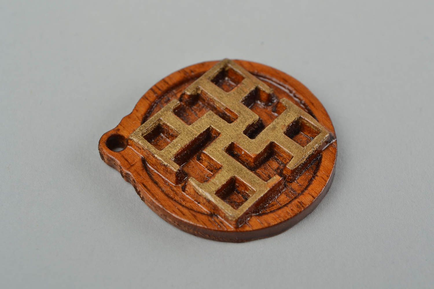 Handmade round amulet made of acacia wood Spiritual power photo 4