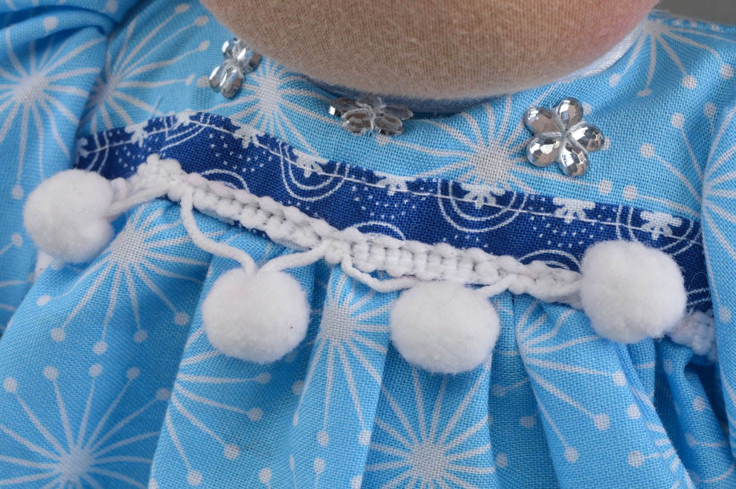 Robe pour poupée faite main bleue en coton avec dentelle jouet pour fille  photo 3