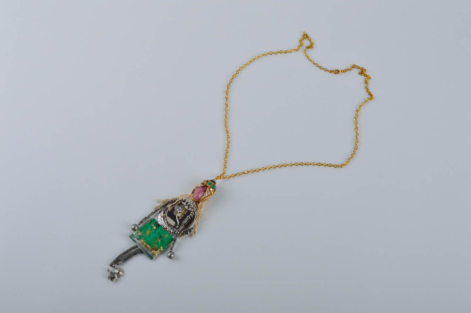 Chain pendant handmade beaded pendant fashion jewelry stylish pendant for women photo 4