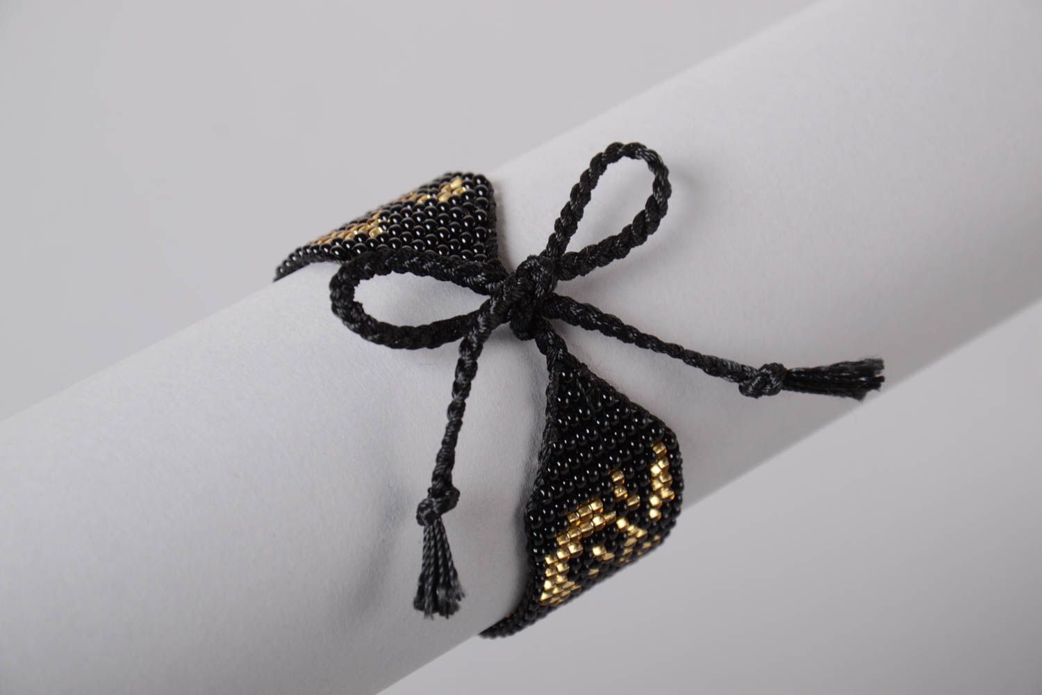 Черно золотистый браслет из бисера ручной работы широкий для женщин подарок  фото 2