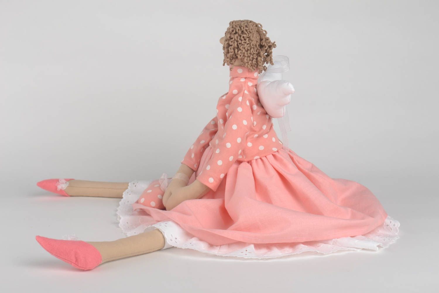Кукла ручной работы авторская кукла на подставке тряпичная кукла Ангел розовом фото 3