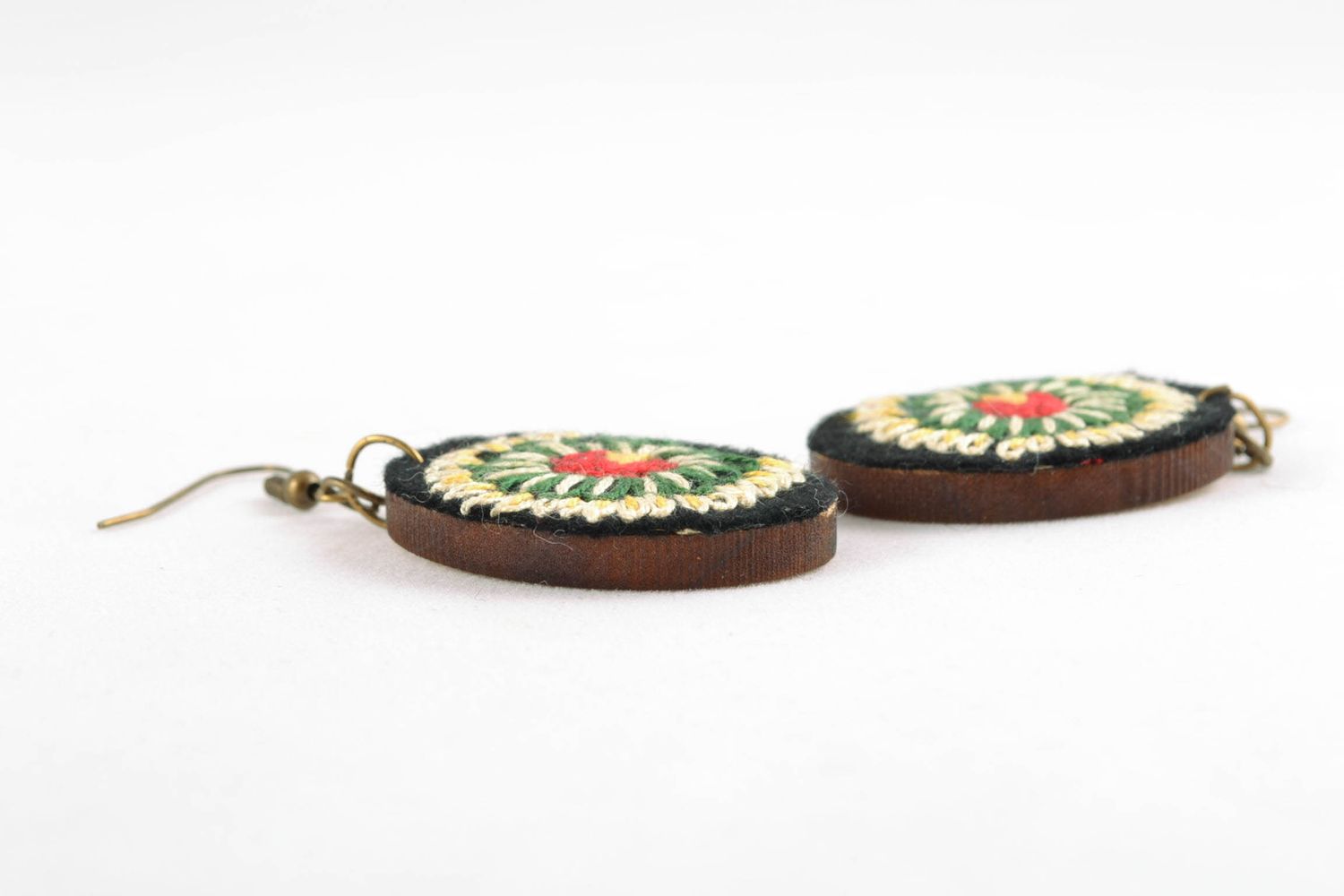 Wood and felt dangle earrings with embroidery photo 4