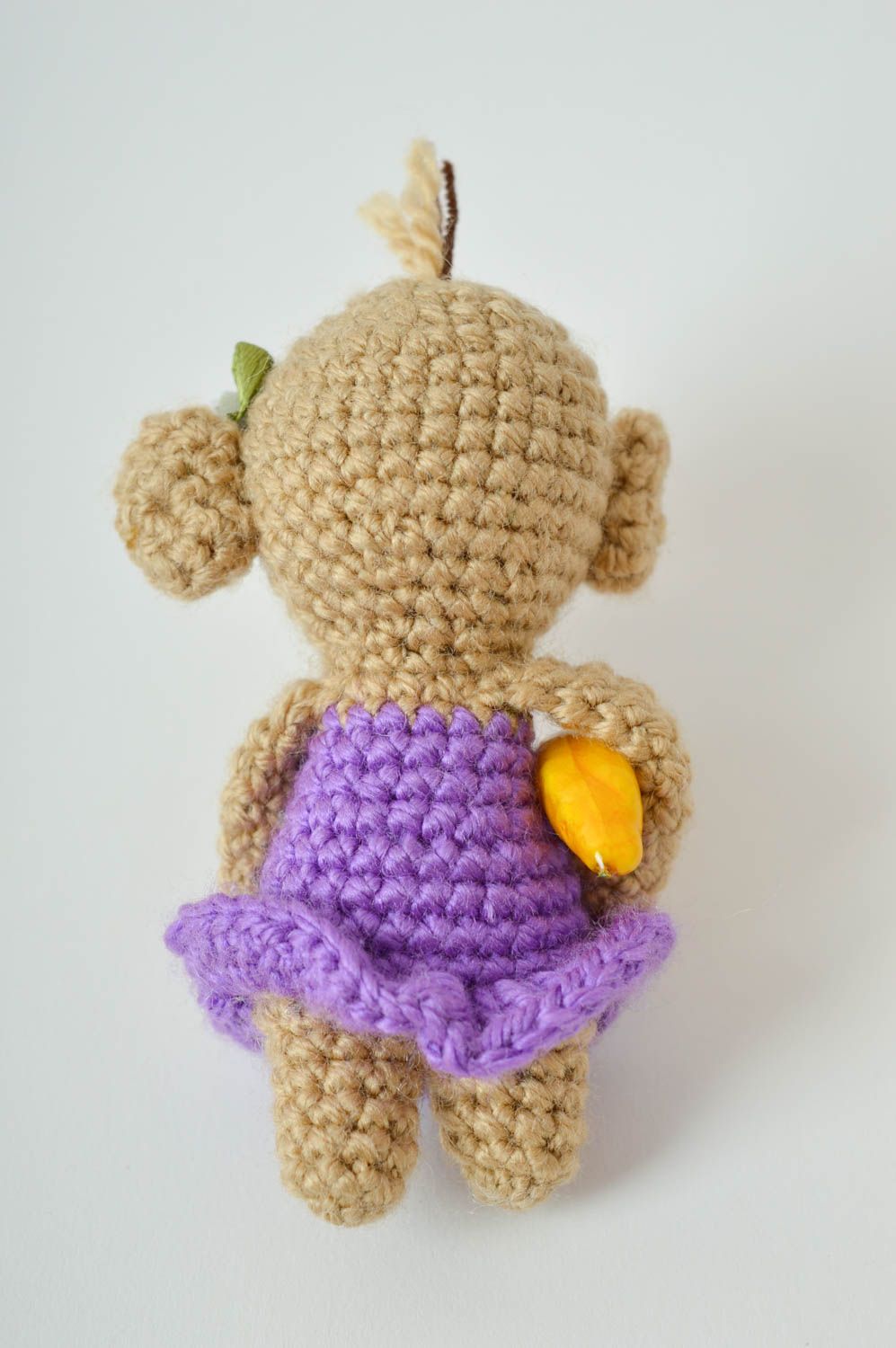 Jouet singe avec banane Peluche faite main tricotée Cadeau pour enfant photo 4