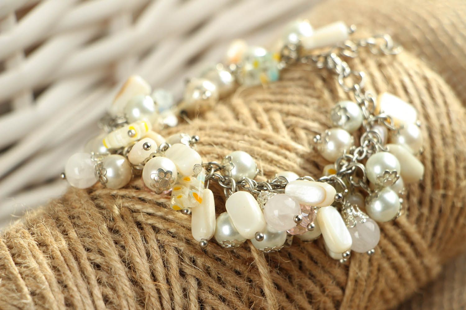 Homemade pearl bracelet  photo 4