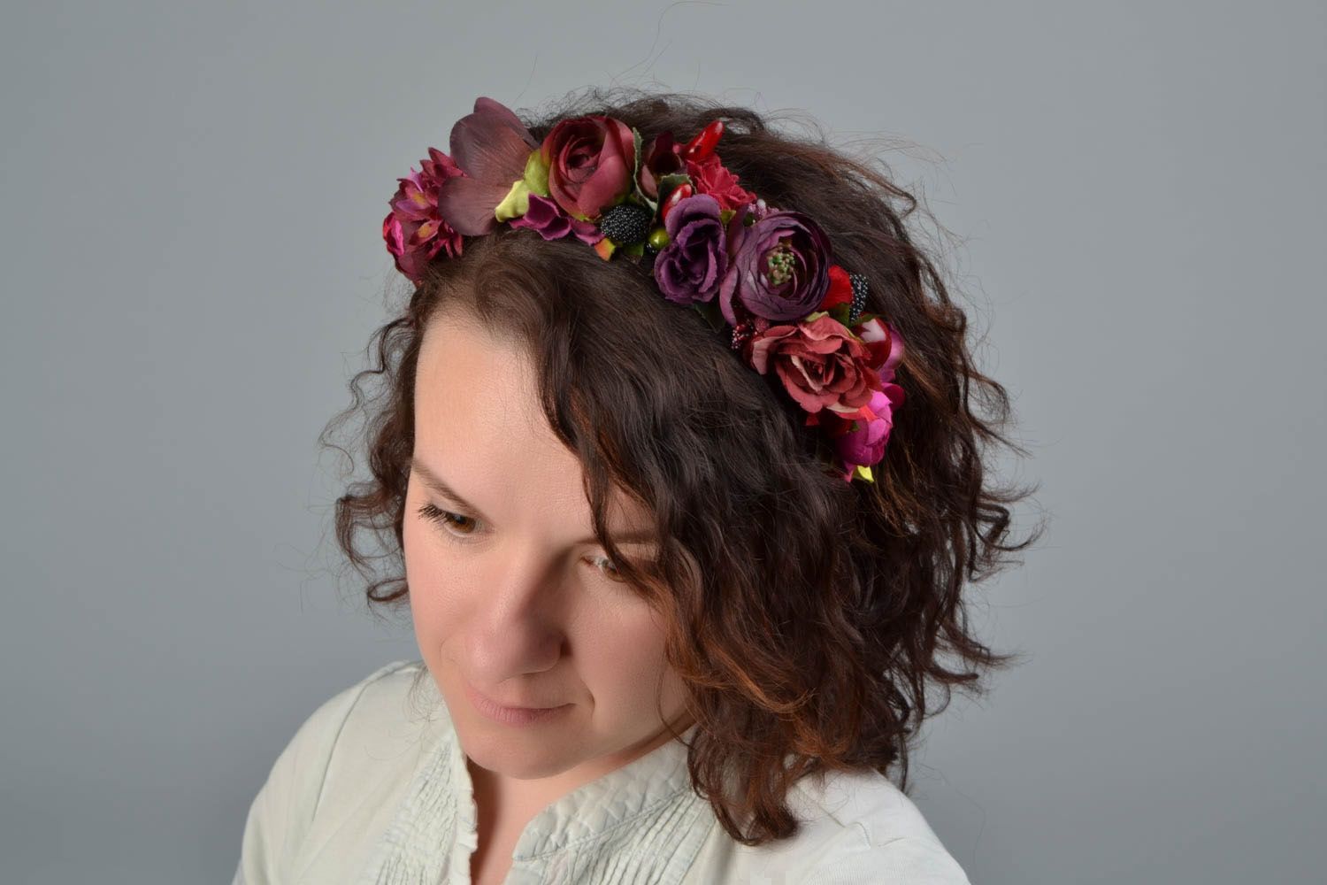 Jolie couronne de fleurs pour cheveux en tissu Passion faite main pour femme photo 2
