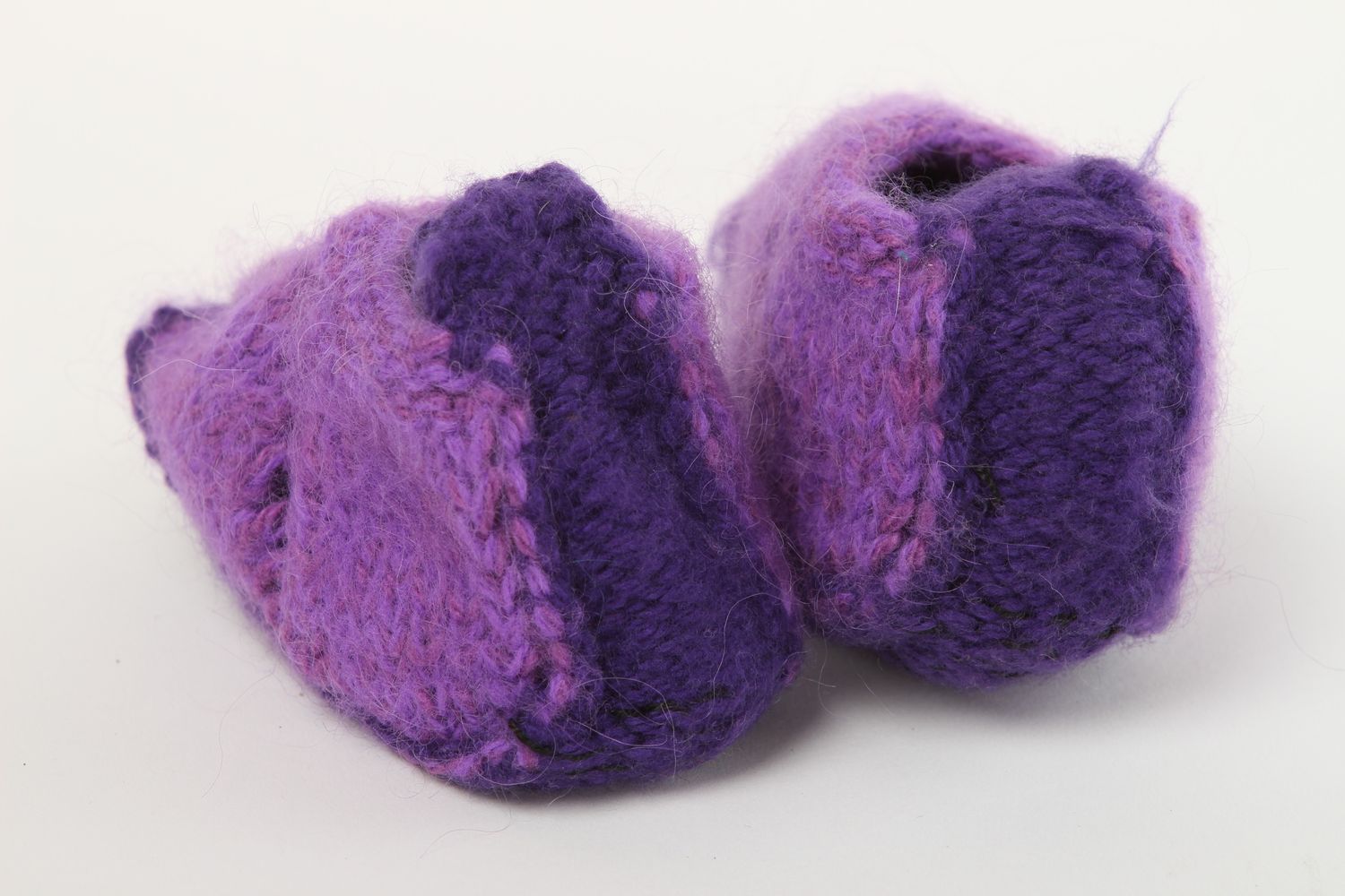 Beautiful handmade knitted slippers warm baby slippers house shoes gift ideas photo 3
