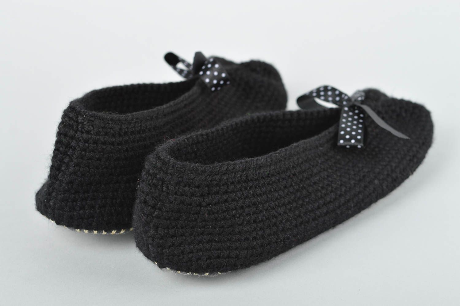 Pantoufles tricot Chaussons fait main Accessoire femme crochet ballerines noires photo 4
