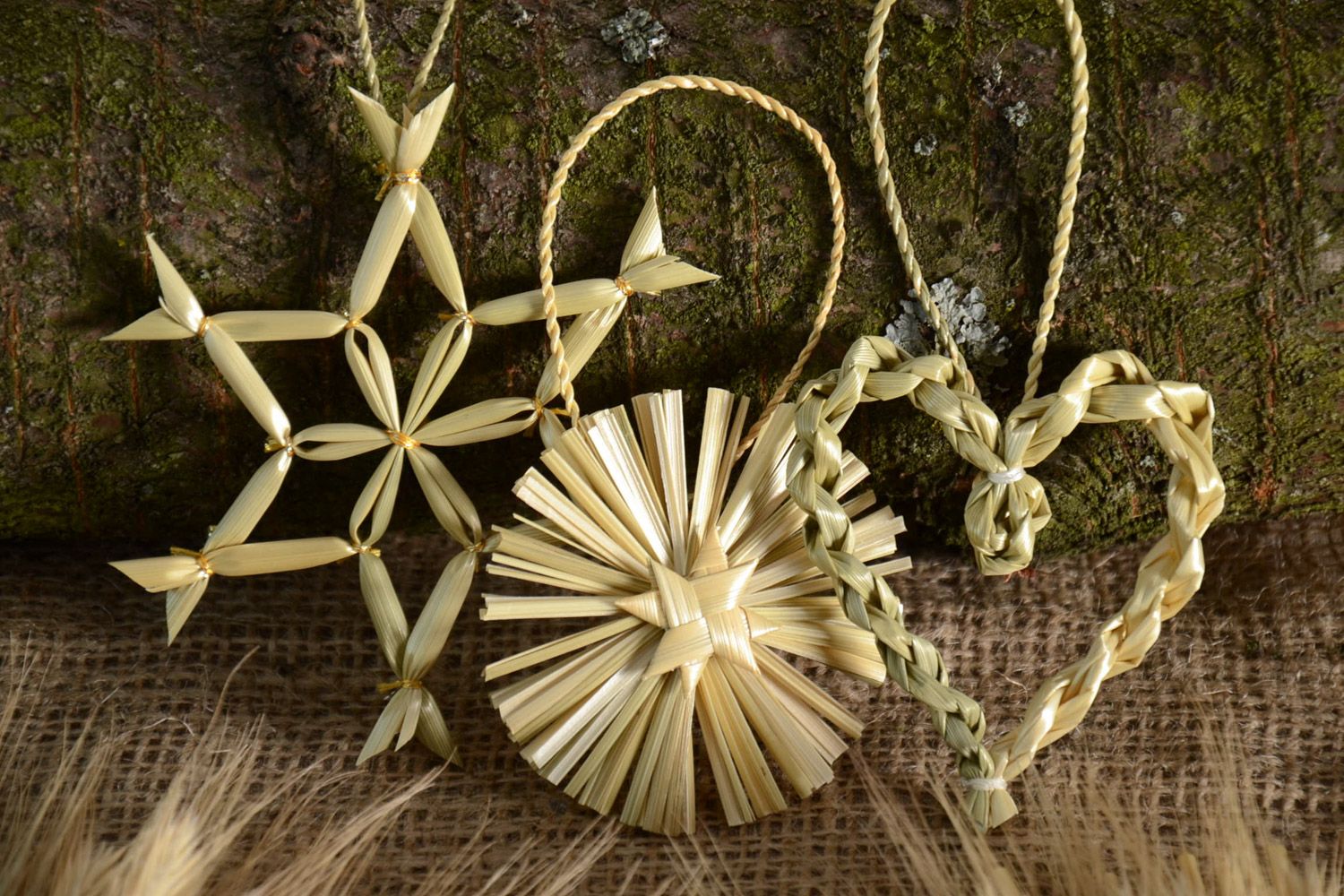 Set of 3 handmade Christmas tree ornaments woven of straw interior decorations photo 1