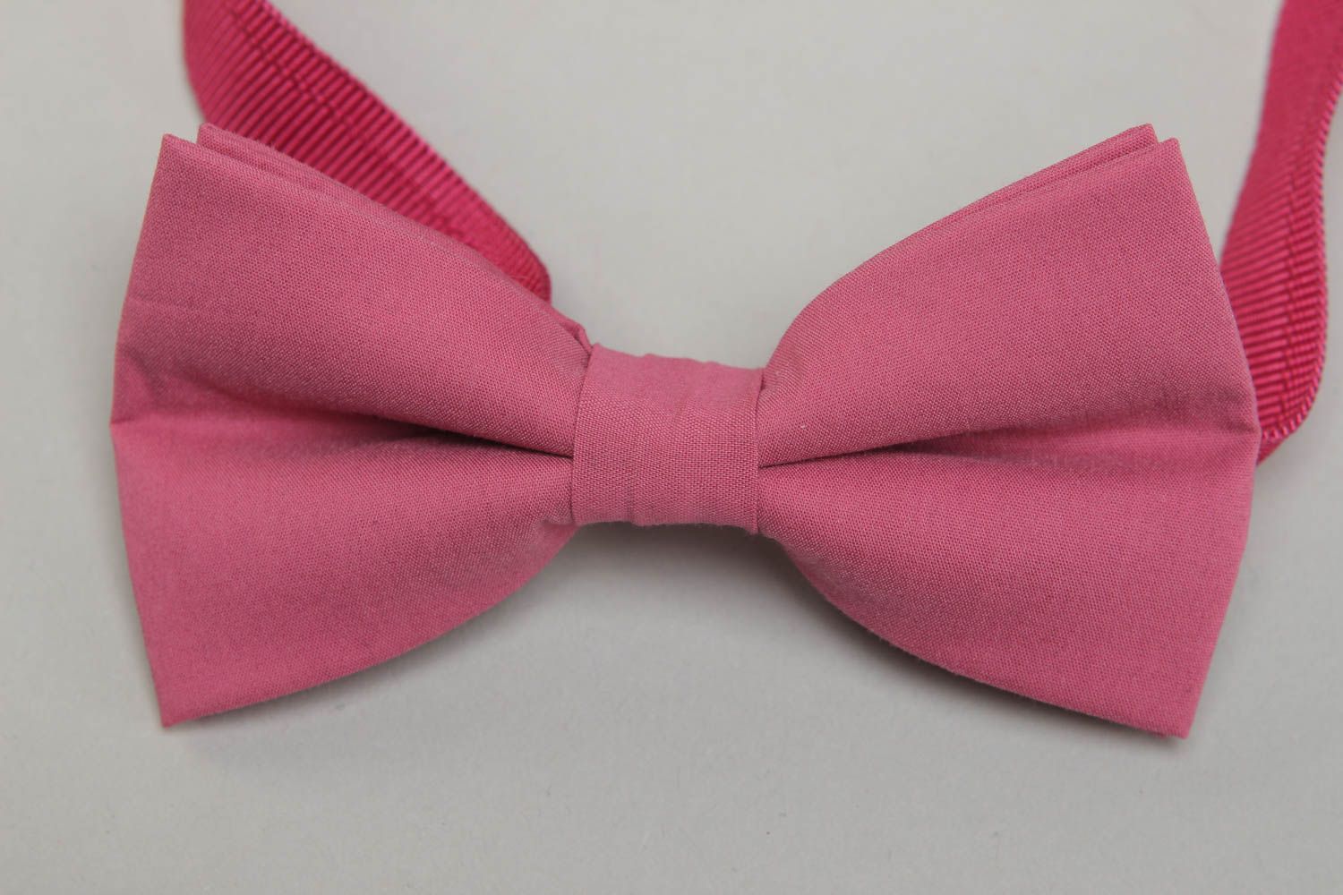 Pink cotton fabric bow tie photo 2