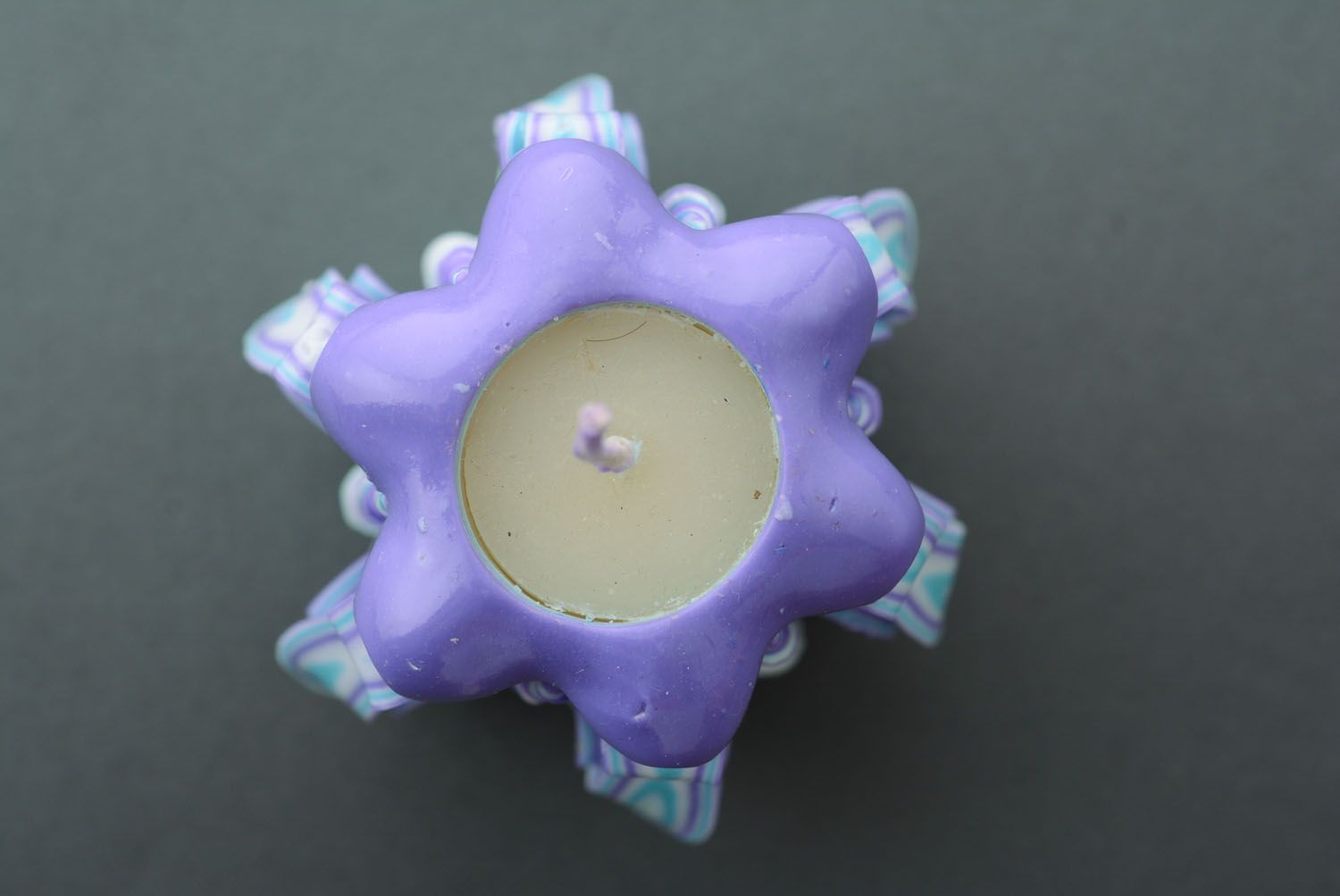 Paraffin carved candle photo 3