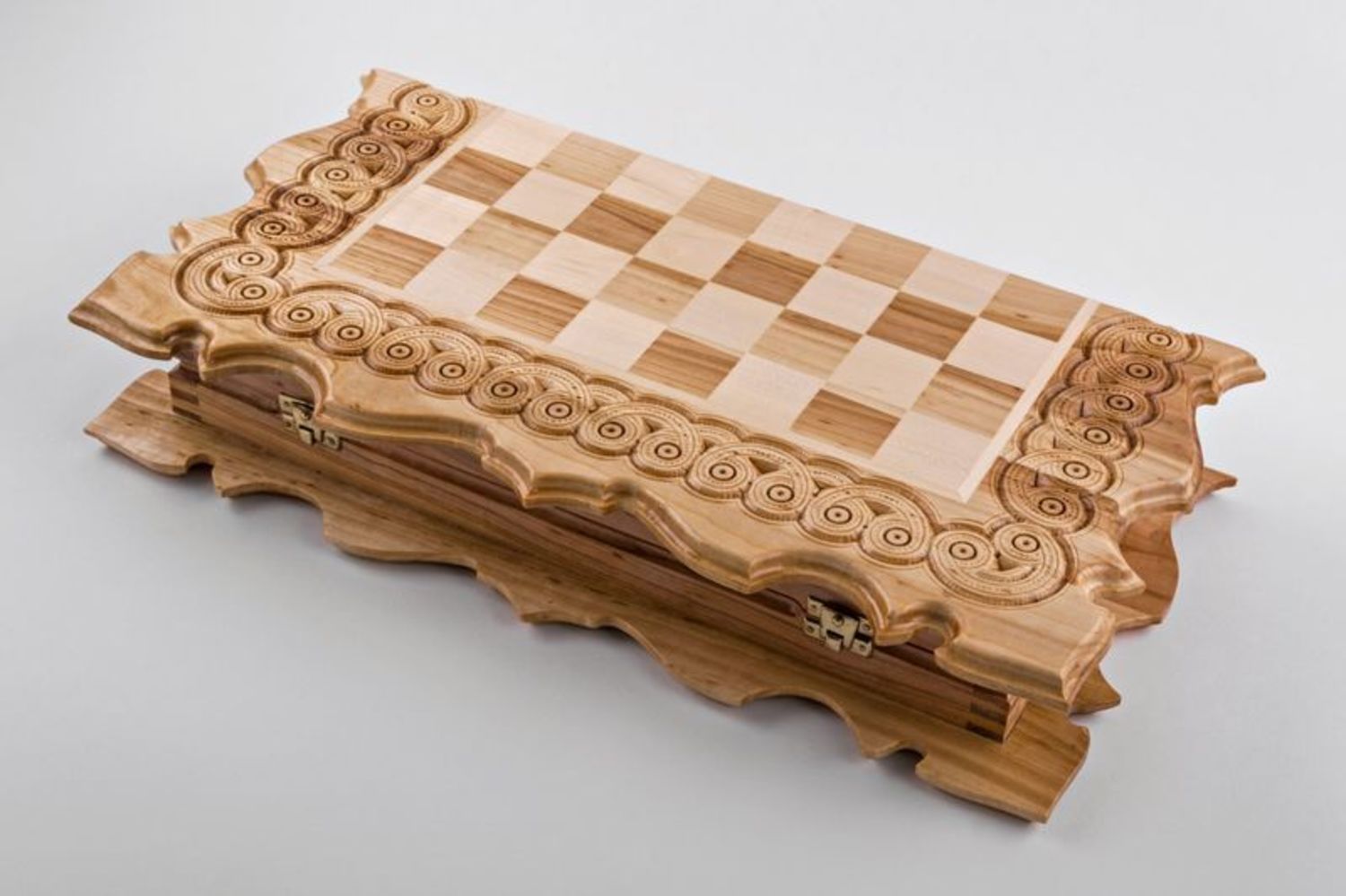 Set di giochi da tavolo fatto a mano “Scacchi, Dama, Backgammon” Set di legno foto 2