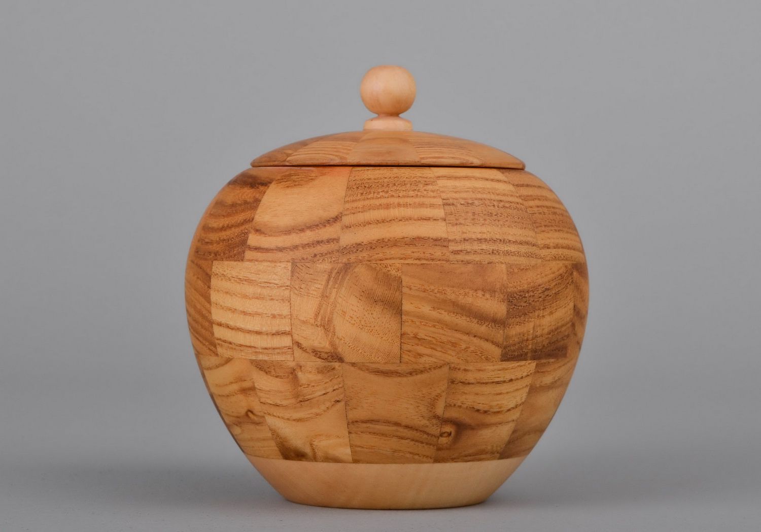 Wooden pot for dry goods photo 3