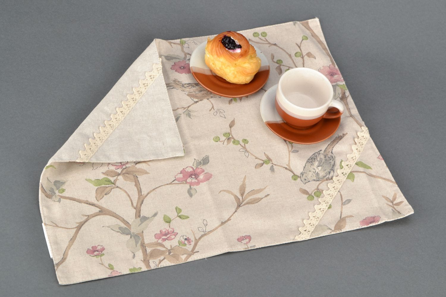 Double-sided decorative cotton and polyamide table napkin photo 1