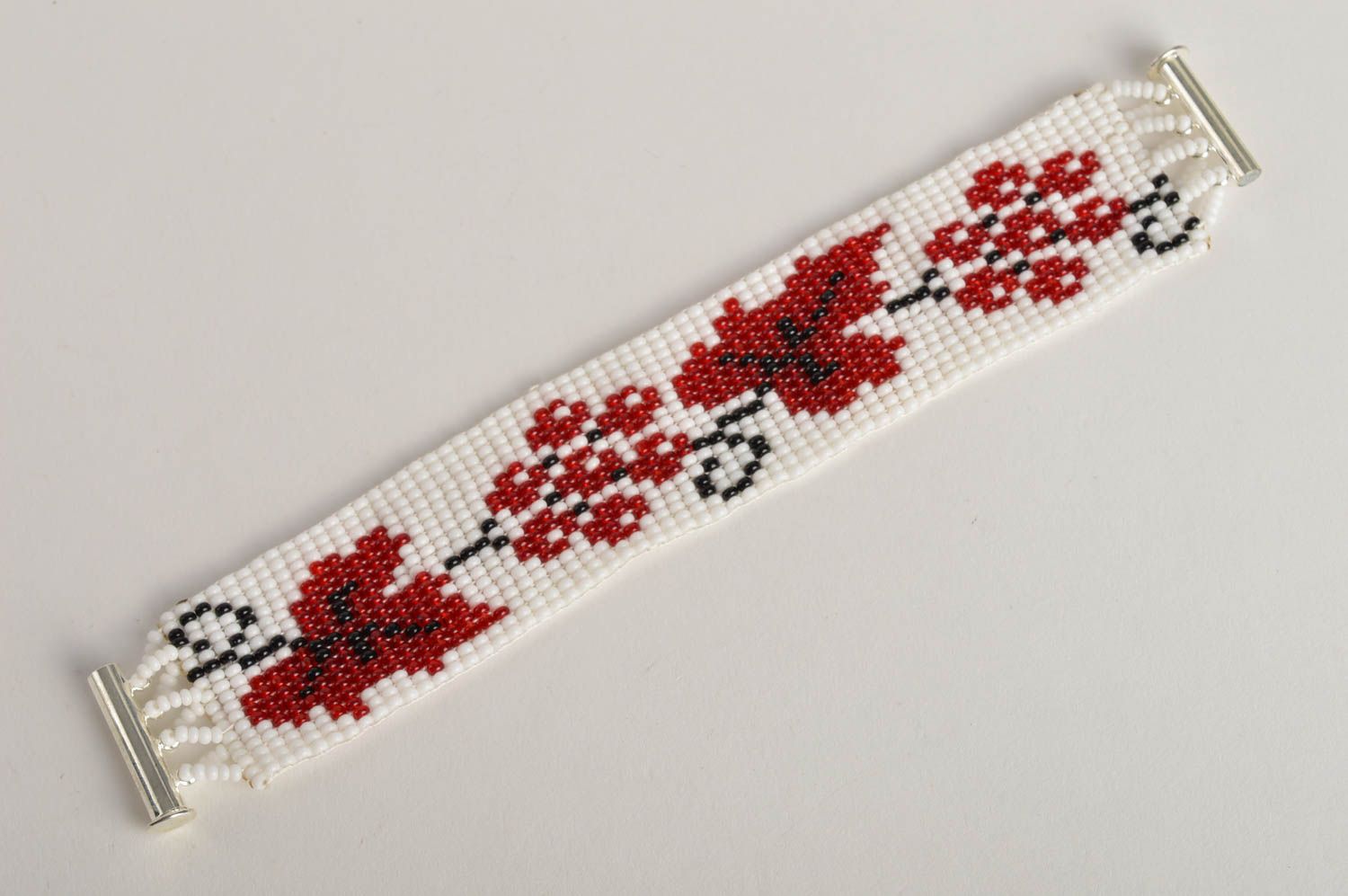 Ukrainian ethnic style wrist bracelet made of white and red beads  photo 2