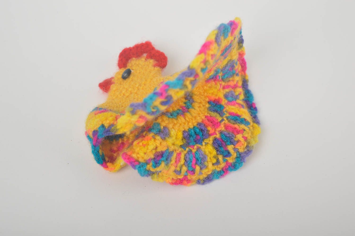 Peluche poule multicolore Jouet fait main tricot design original Déco maison photo 4