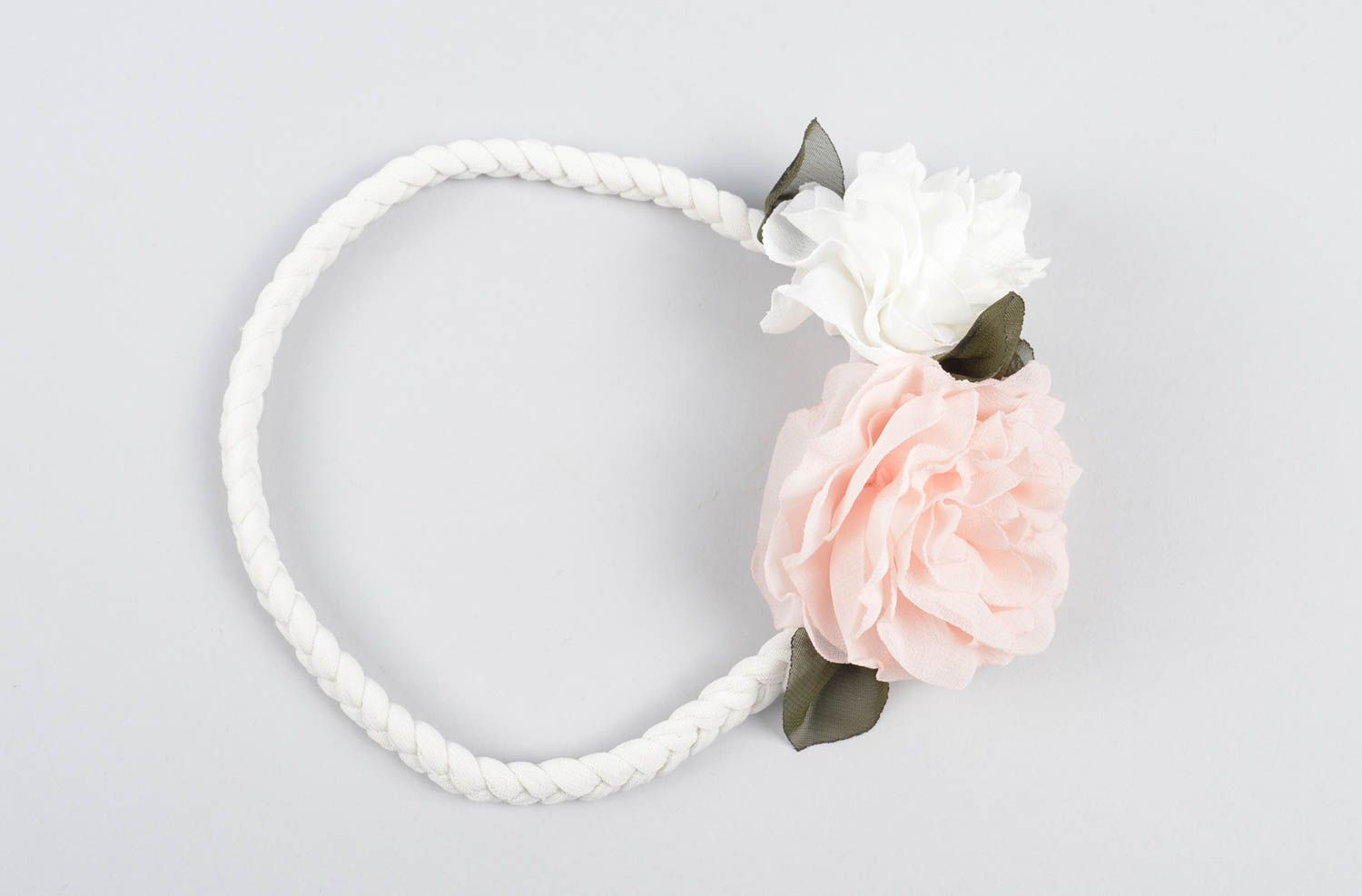 Haarband mit Blume handgefertigt Designer Schmuck Haar Accessoire elegant foto 4