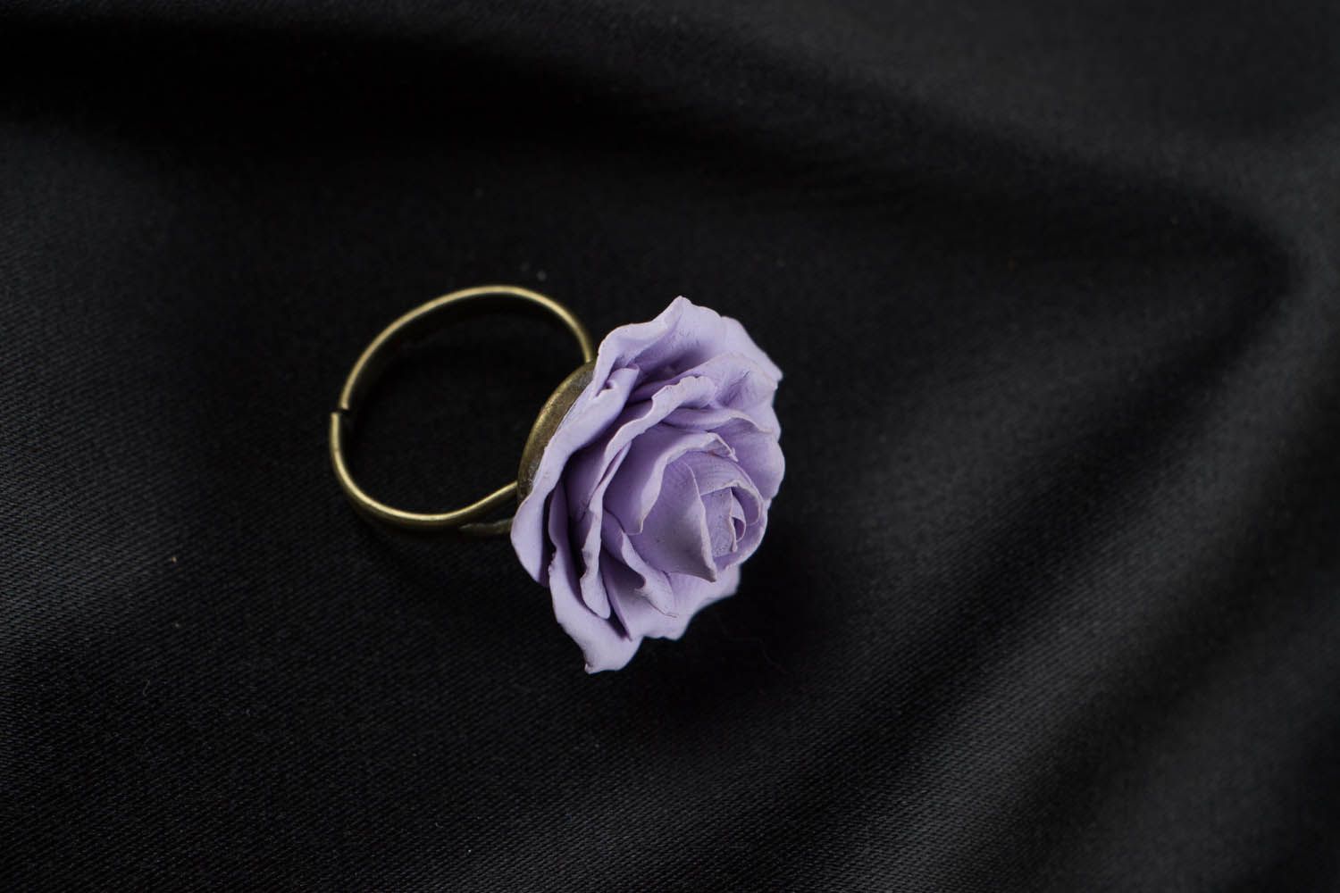 Кольцо с цветком из полимерной глины Роза фото 1