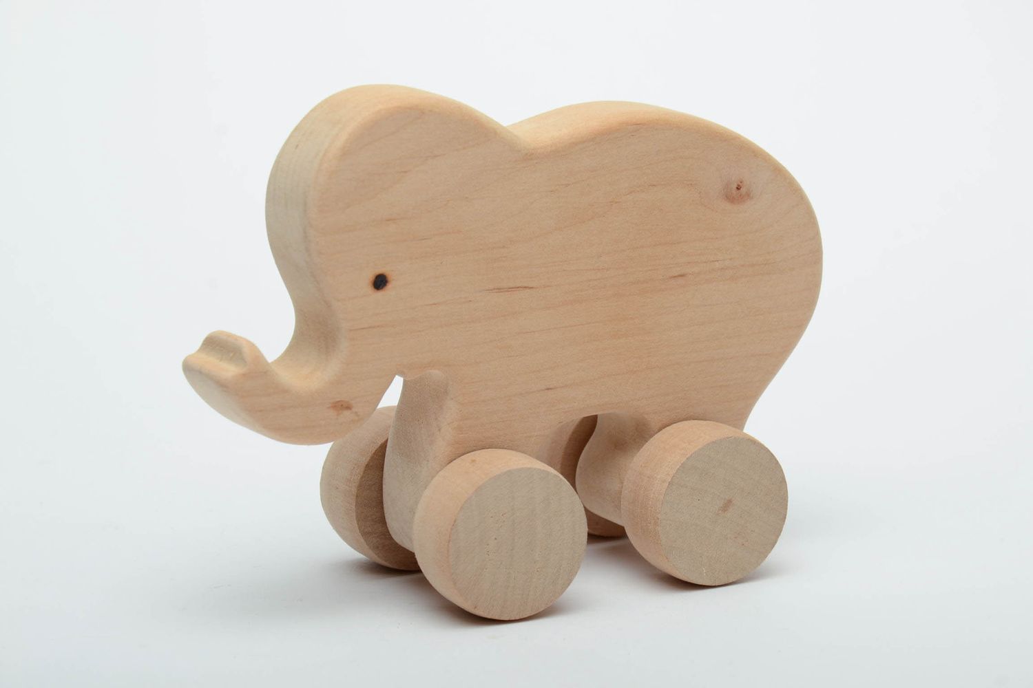 Children's wooden wheeled toy elephant photo 2