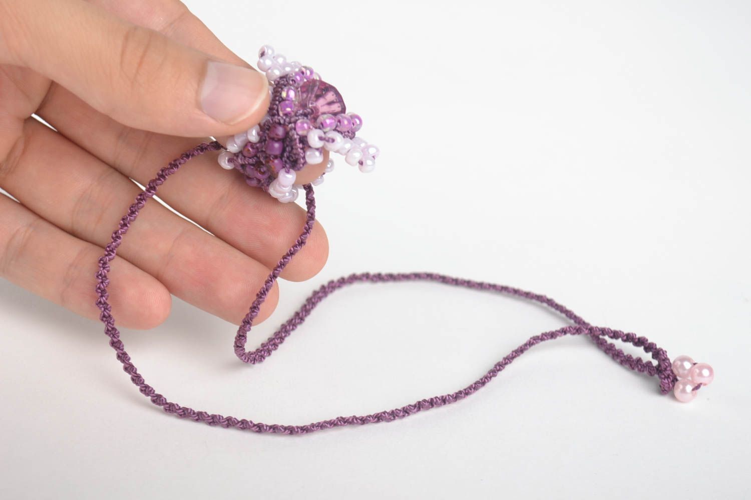 Pendentif fantaisie Bijou fait main violet fils perles macramé Cadeau original photo 5