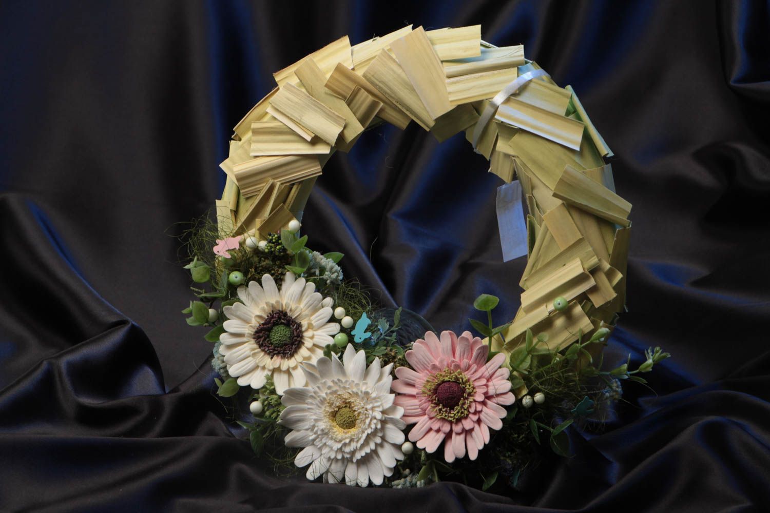 Schöner Türkranz mit Blumen aus Polymerton handmade Schmuck für Haus foto 1