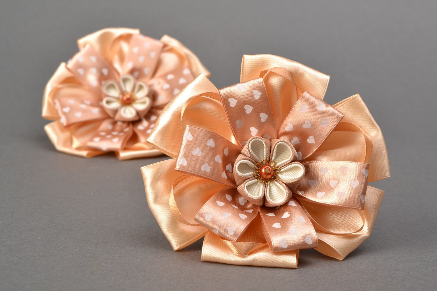Set of hair ties with large ribbon bows Beige photo 4