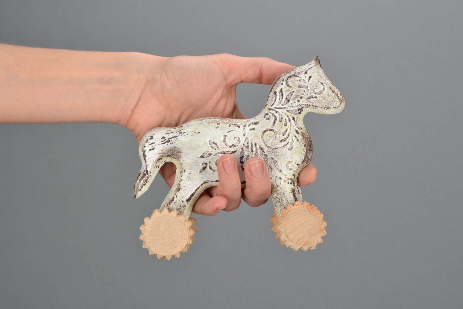 Massager in the shape of horse photo 3