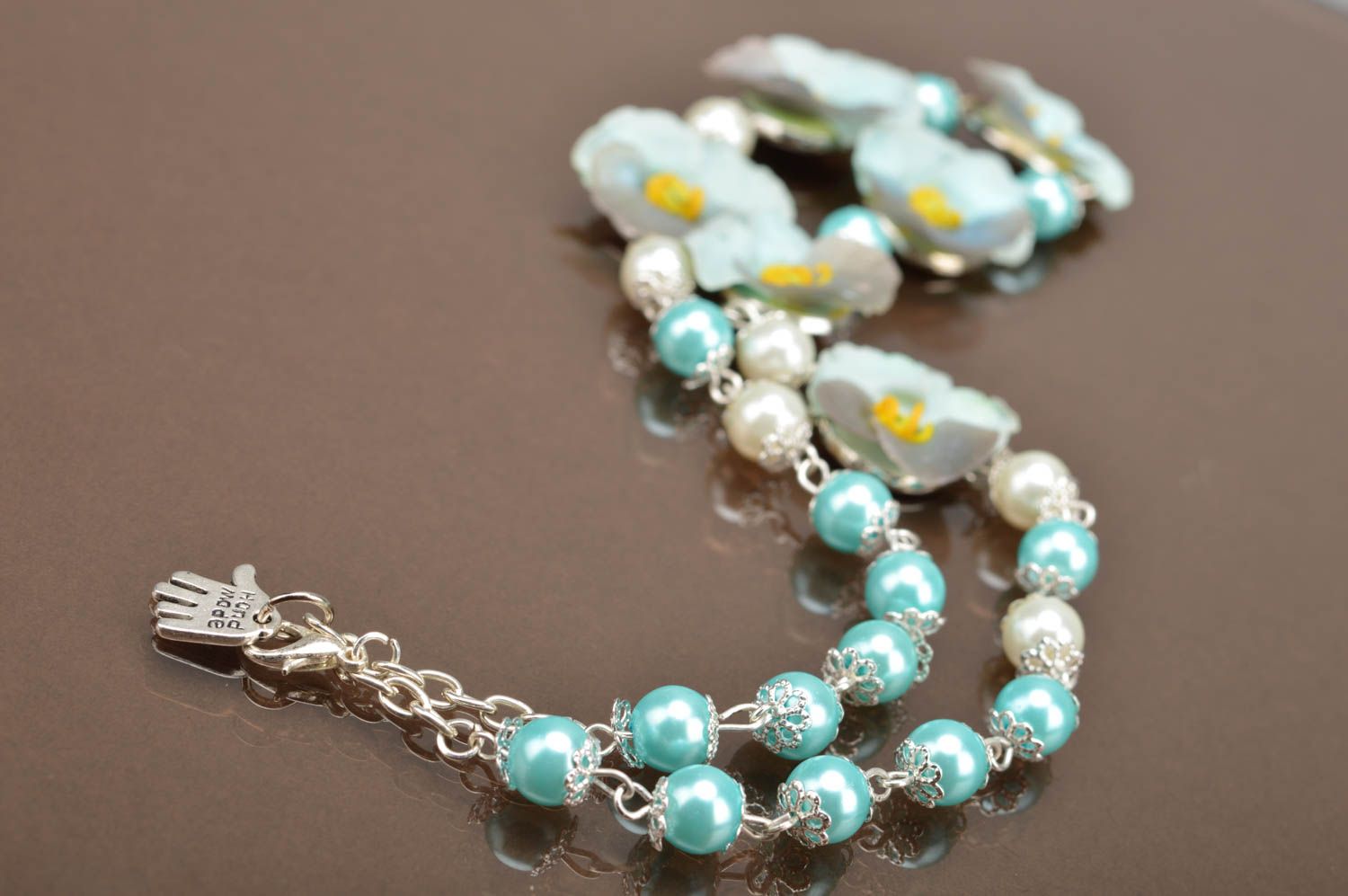 Künstlerische Halskette aus Polymerton zart blau schön handgeschaffen für Damen foto 5