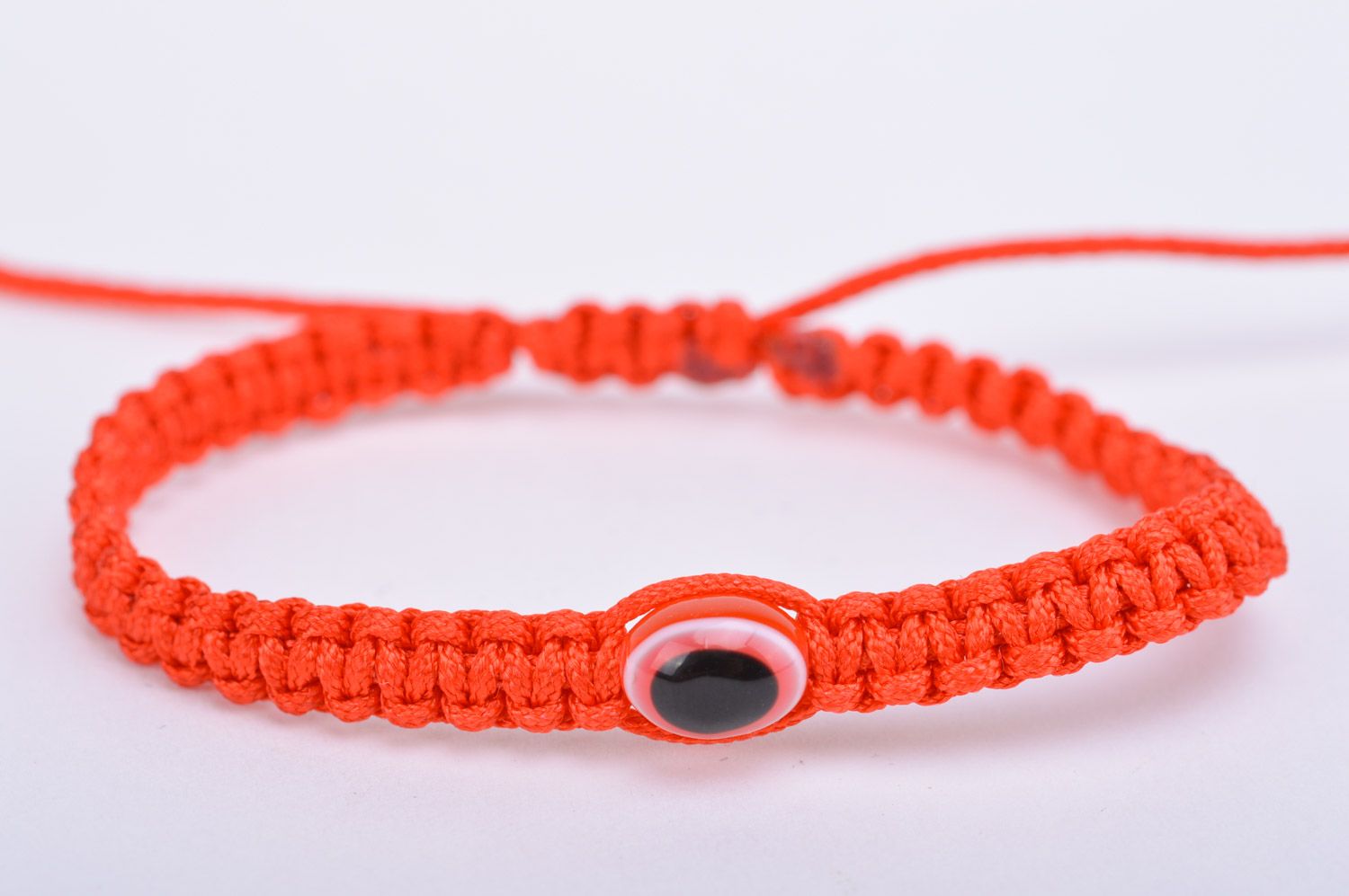 Handmade red friendship bracelet of adjustable size protecting from evil eye photo 5