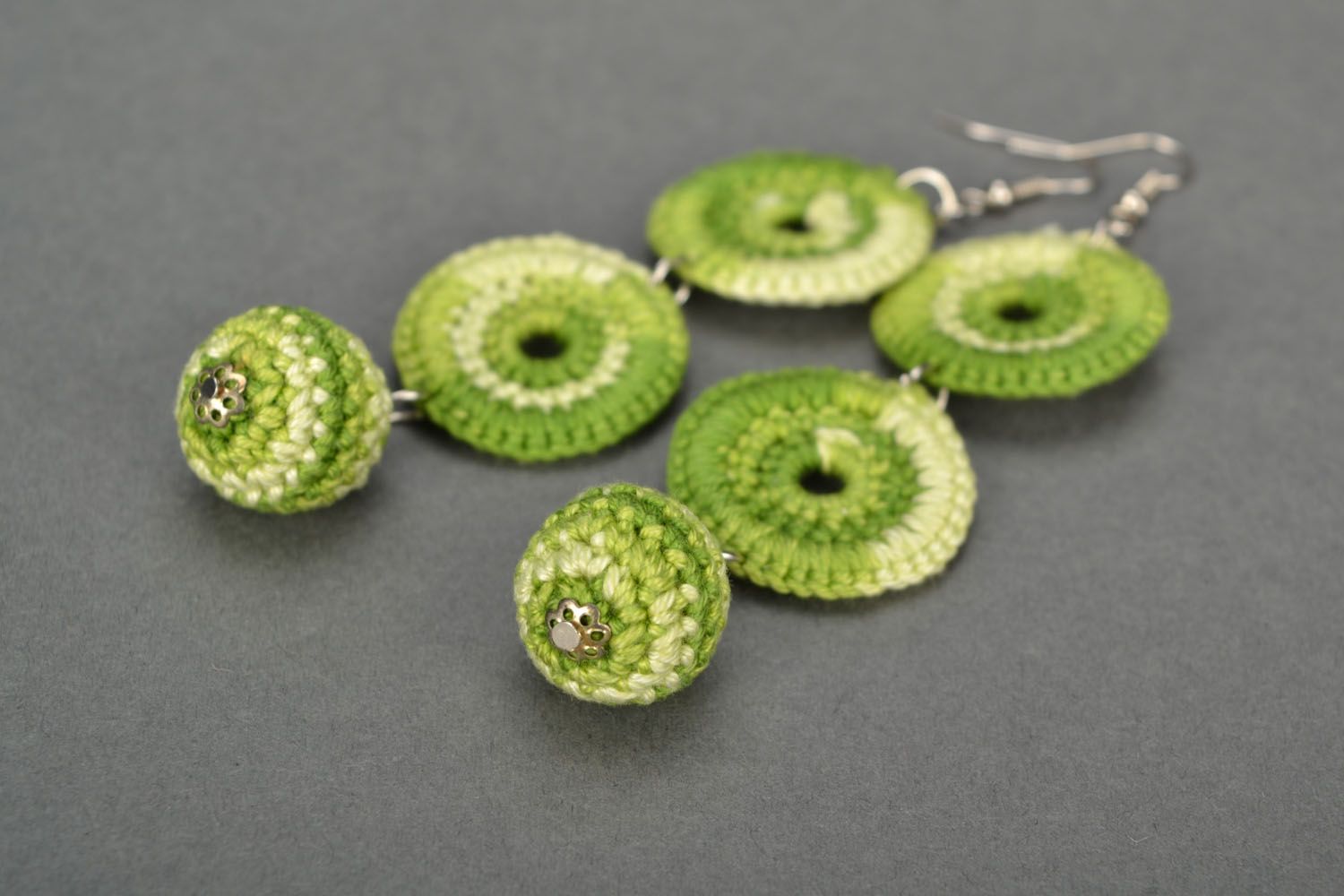 Green crochet earrings photo 4
