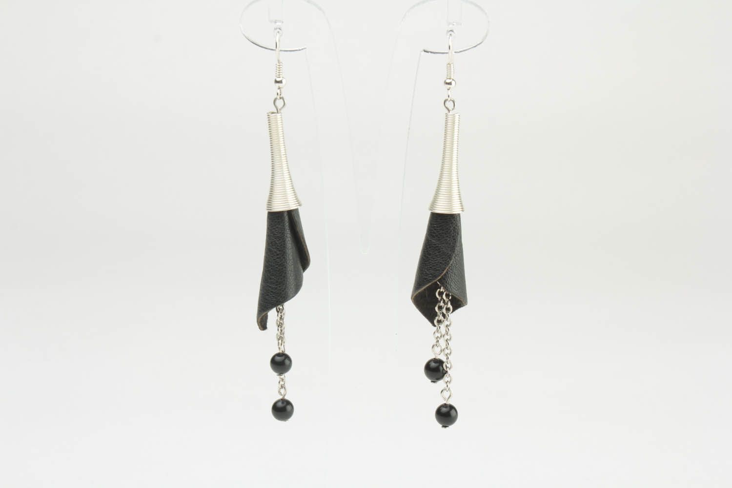 Black handmade earrings photo 2