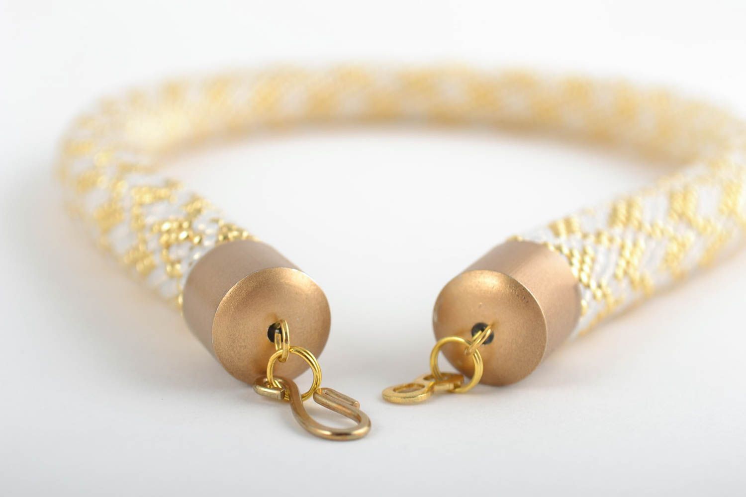 Joli collier en perles de rocaille japonaises fait main festif accessoire femme photo 3