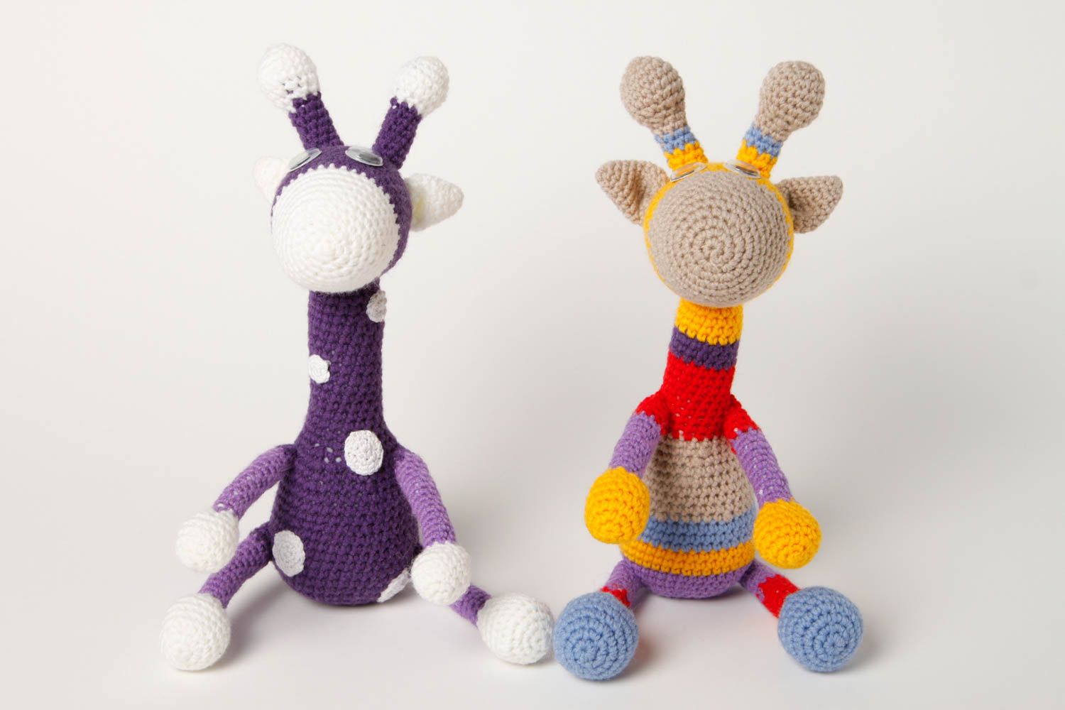 Мягкие игрушки ручной работы детские игрушки вязаные яркие игрушки жирафы фото 3
