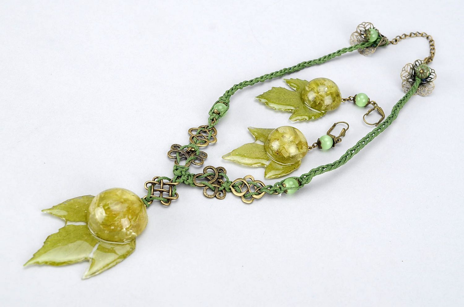 Set of accessories: necklace and pendant Hops  photo 2