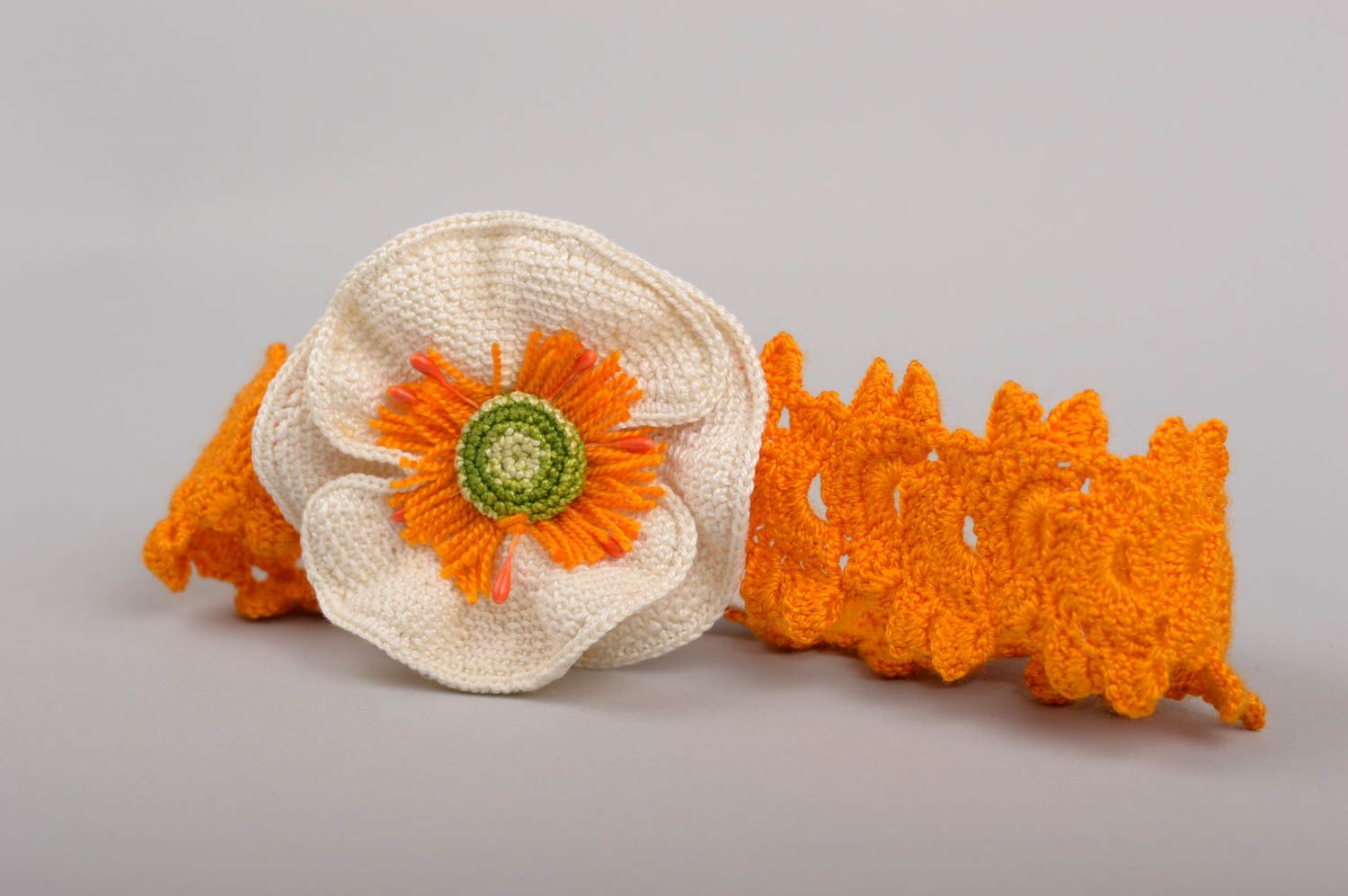 Handmade Haarband mit Blume Mädchen Haarschmuck Häkel Accessoire für Kinder gelb foto 1