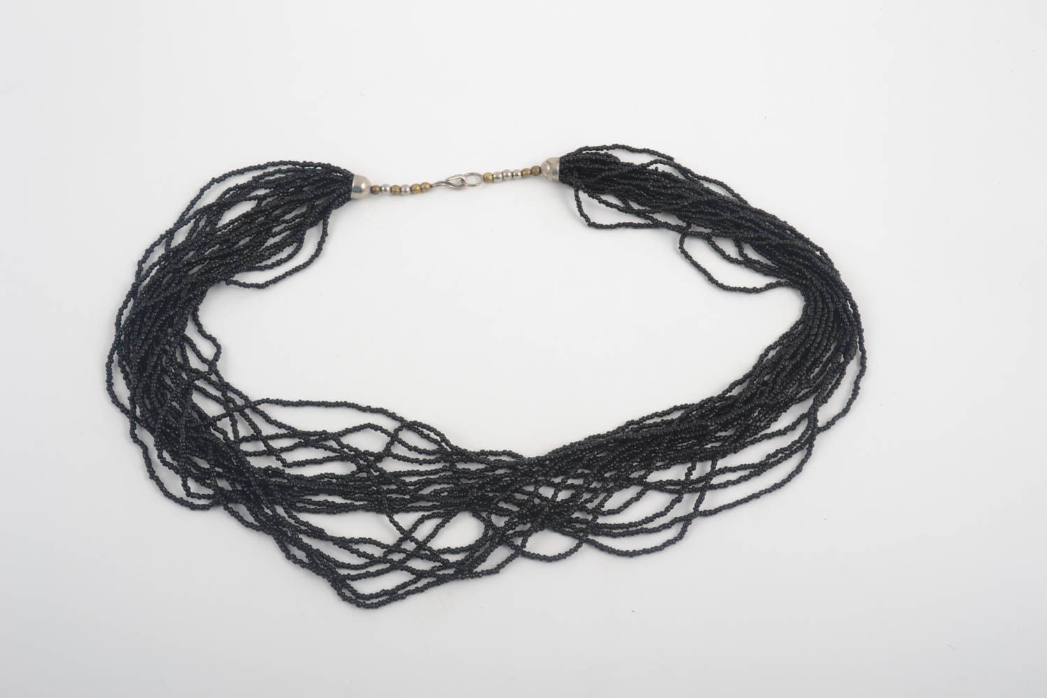 Collier noir Bijou fait main multirang en perles de rocaille Accessoire femme photo 2