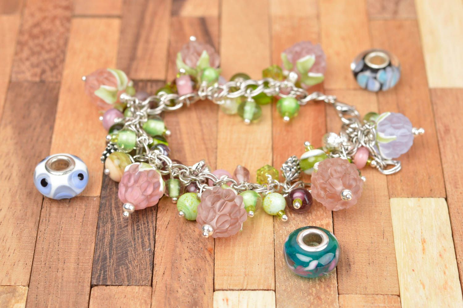 Handmade bracelet with glass beads fashion jewelry chain bracelet gift for girl photo 1