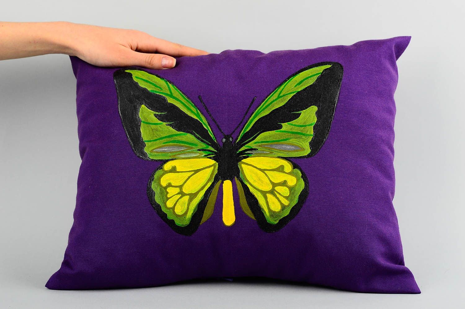 Подушка с наполнителем ручной работы декор для дома подушка диванная фиолетовая фото 2