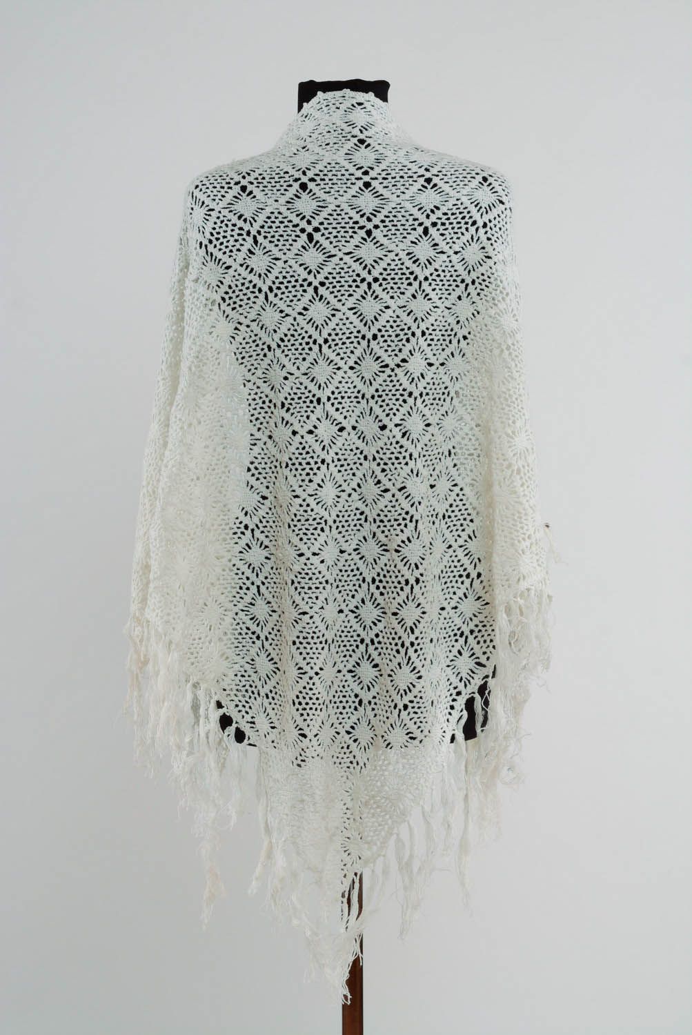 Crocheted shawl  photo 3