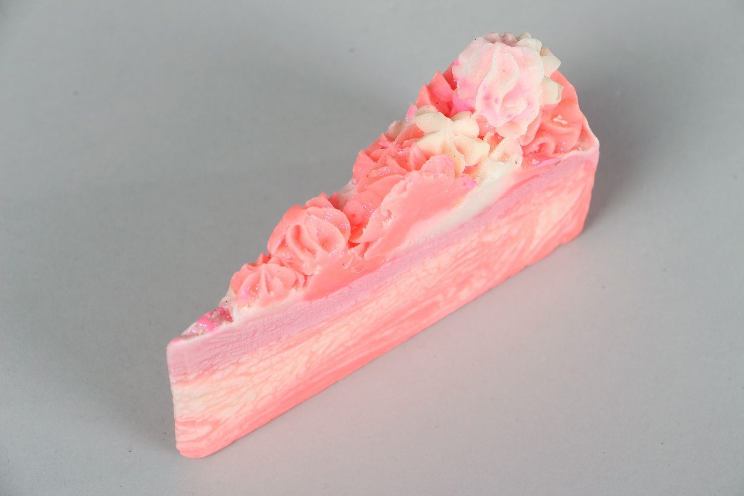 Handmade soap Pink cake photo 2