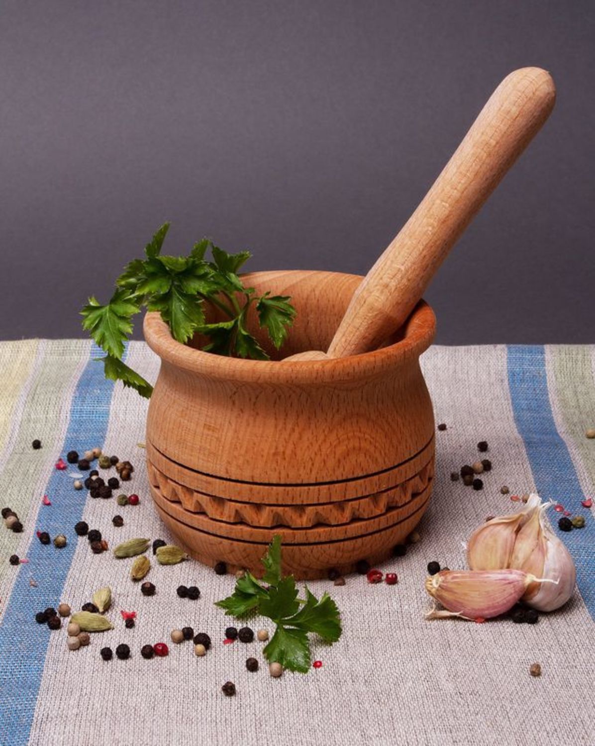 Wooden mortar with pestle photo 1