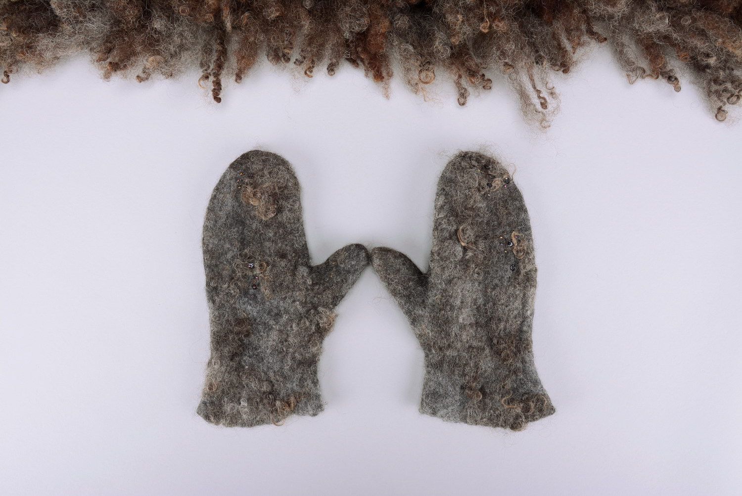Collar for coat and mittens made of eco-fur photo 5