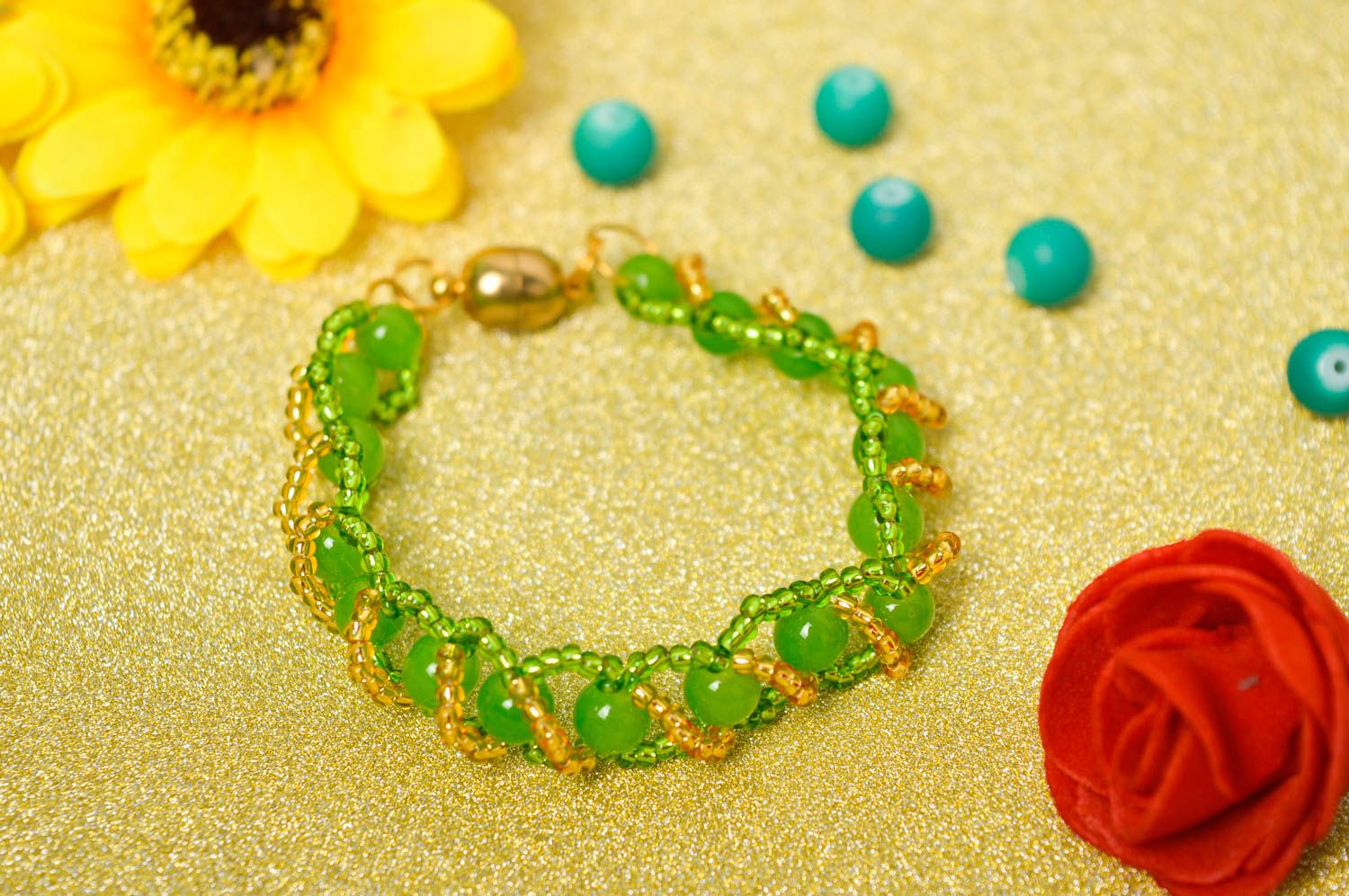 Light green beads women handmade bracelet  photo 1