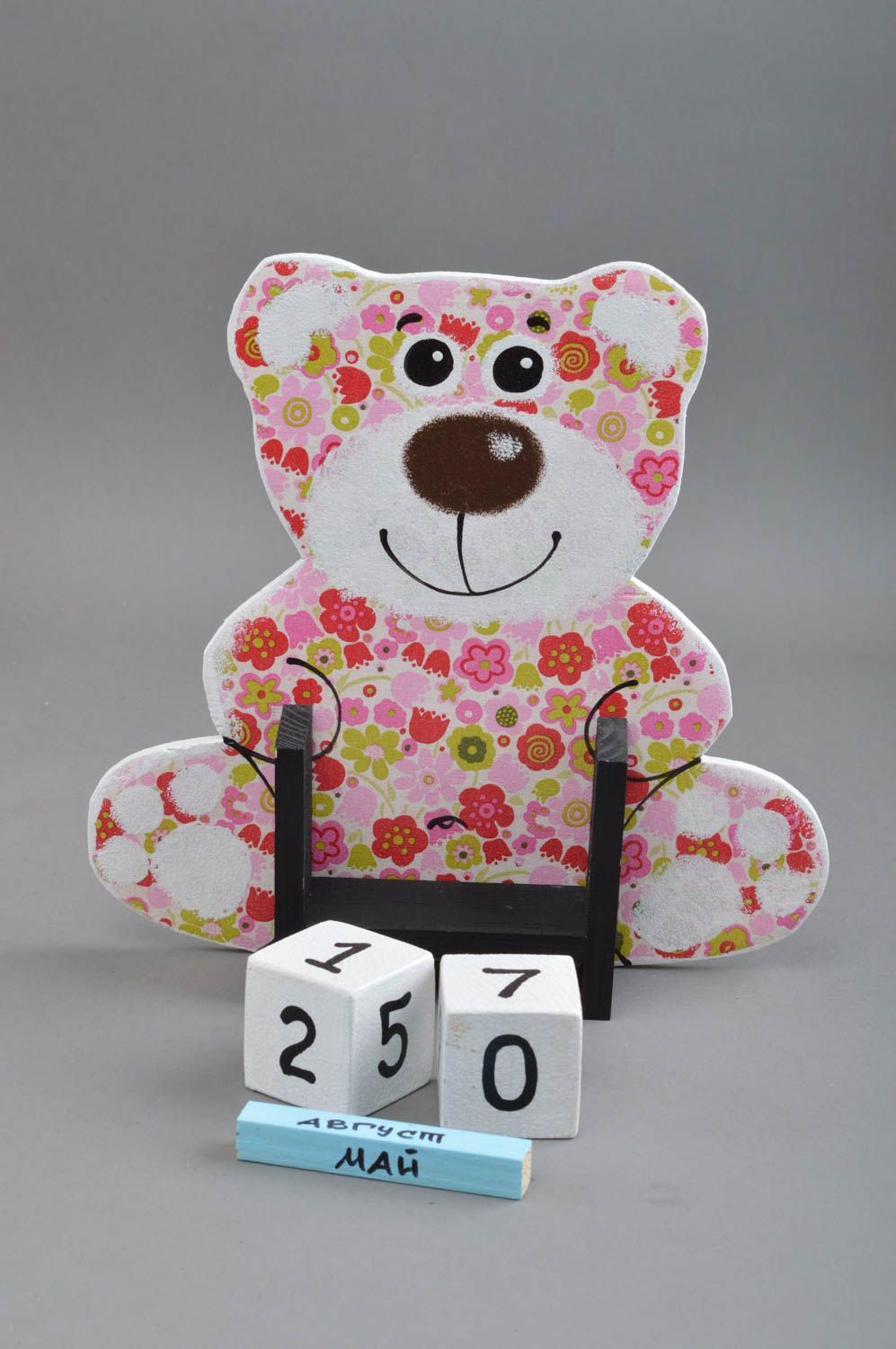 Calendrier perpétuel en bois fait main peint avec cubes pour enfant Ours floral photo 3