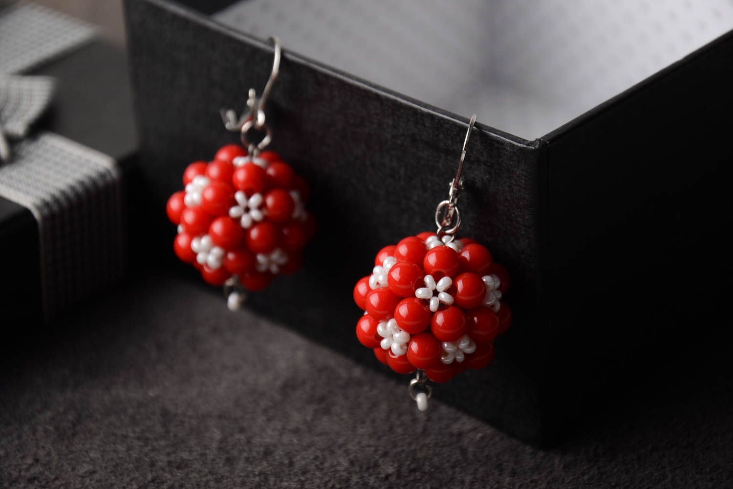 Handmade bright beautiful earrings red female earrings beaded accessory photo 1